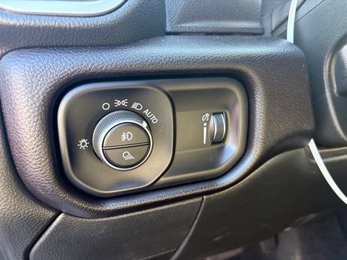 Used 2024 RAM 2500 Big Horn w/ Off Road Package AWD/4WD image 13