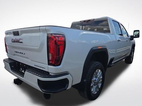 Used 2023 GMC Sierra 2500 Denali w/ Denali Ultimate Package AWD/4WD image 2