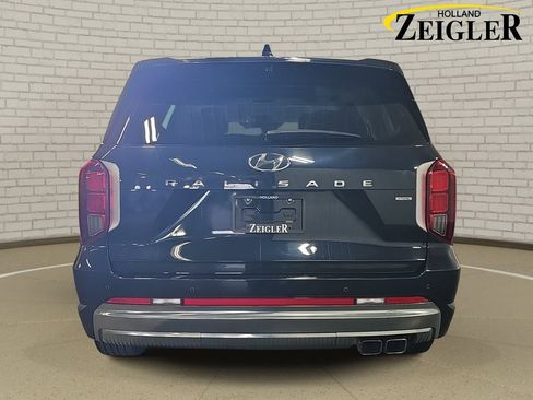 Used 2024 Hyundai Palisade Calligraphy AWD/4WD image 6