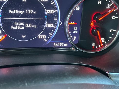 Used 2023 Chevrolet Traverse Premier w/ Redline Edition image 23