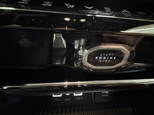 New 2027 Jeep Grand Cherokee L Limited AWD/4WD image 24