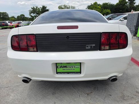 Used 2007 Ford Mustang GT RWD image 14