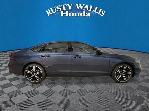 New 2026 Honda Accord SE image 2