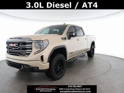 Used 2022 GMC Sierra 1500 AT4 w/ Technology Package