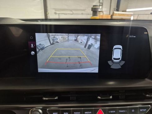 Used 2025 Kia Telluride S AWD/4WD image 14