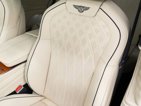 Certified 2024 Bentley Flying Spur Azure AWD/4WD image 18