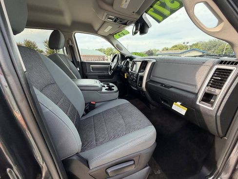 Used 2015 RAM 2500 Big Horn AWD/4WD image 18