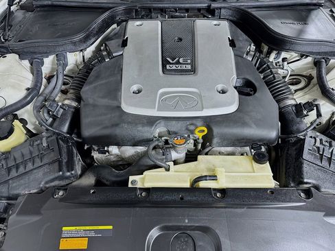 Used 2011 INFINITI G37 Convertible w/ Premium Pkg RWD image 37
