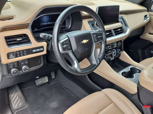 Used 2023 Chevrolet Tahoe Premier w/ Premium Package 2 AWD/4WD image 10