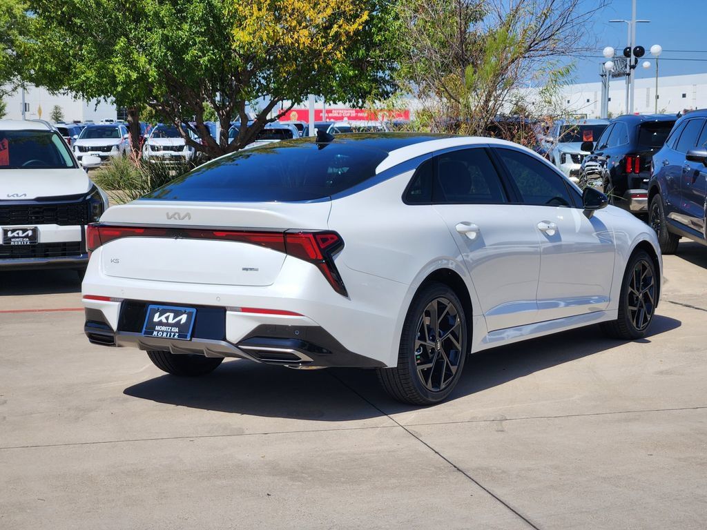 New 2026 Kia K5 GT-Line FWD image 5