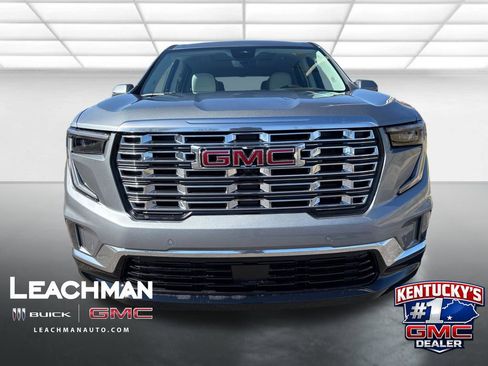 New 2026 GMC Acadia Denali w/ Super Cruise Package image 8