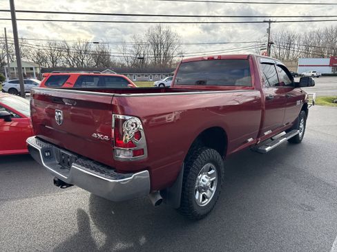 Used 2014 RAM 3500 Tradesman w/ Chrome Appearance Group image 16