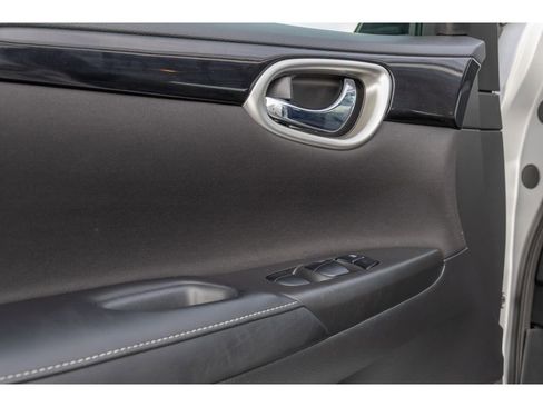 Used 2019 Nissan Sentra SV image 18