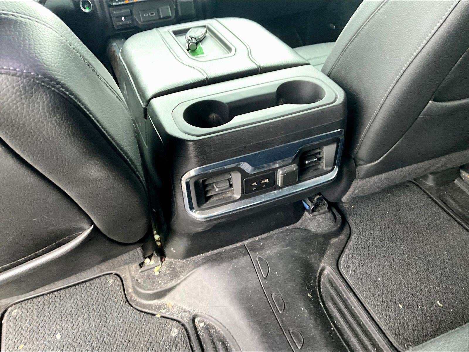 Used 2022 GMC Sierra 2500 Denali w/ Denali Ultimate Package AWD/4WD image 11