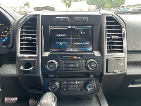 Used 2015 Ford F150 XLT w/ Equipment Group 302A Luxury RWD image 15