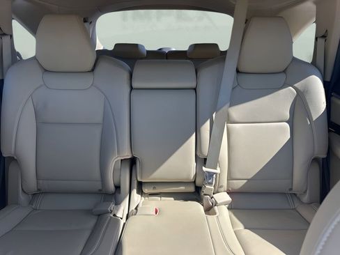 Used 2019 Acura MDX SH-AWD image 13