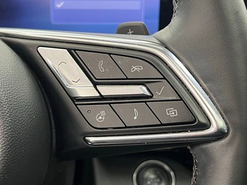 Used 2025 Buick Enclave Avenir w/ Super Cruise Package image 19