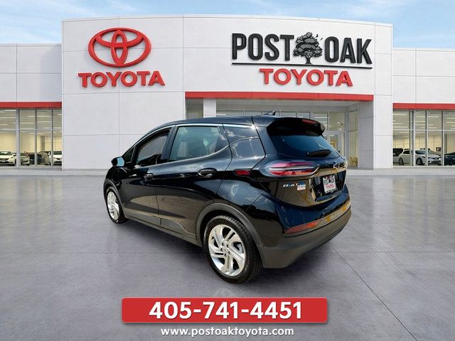 Used 2022 Chevrolet Bolt LT FWD image 3