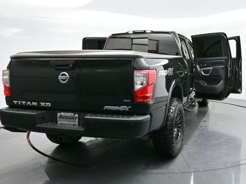 Used 2019 Nissan Titan PRO-4X w/ Pro-4x Convenience Package AWD/4WD image 43