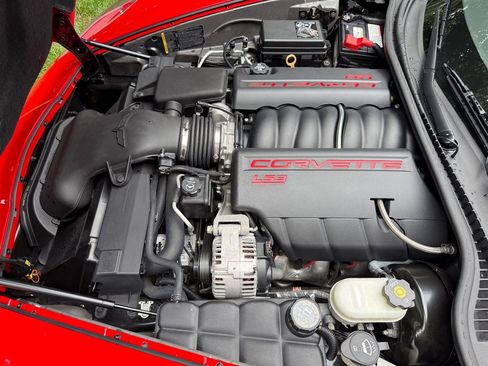 Used 2008 Chevrolet Corvette Coupe w/ Preferred Equipment Group RWD image 70