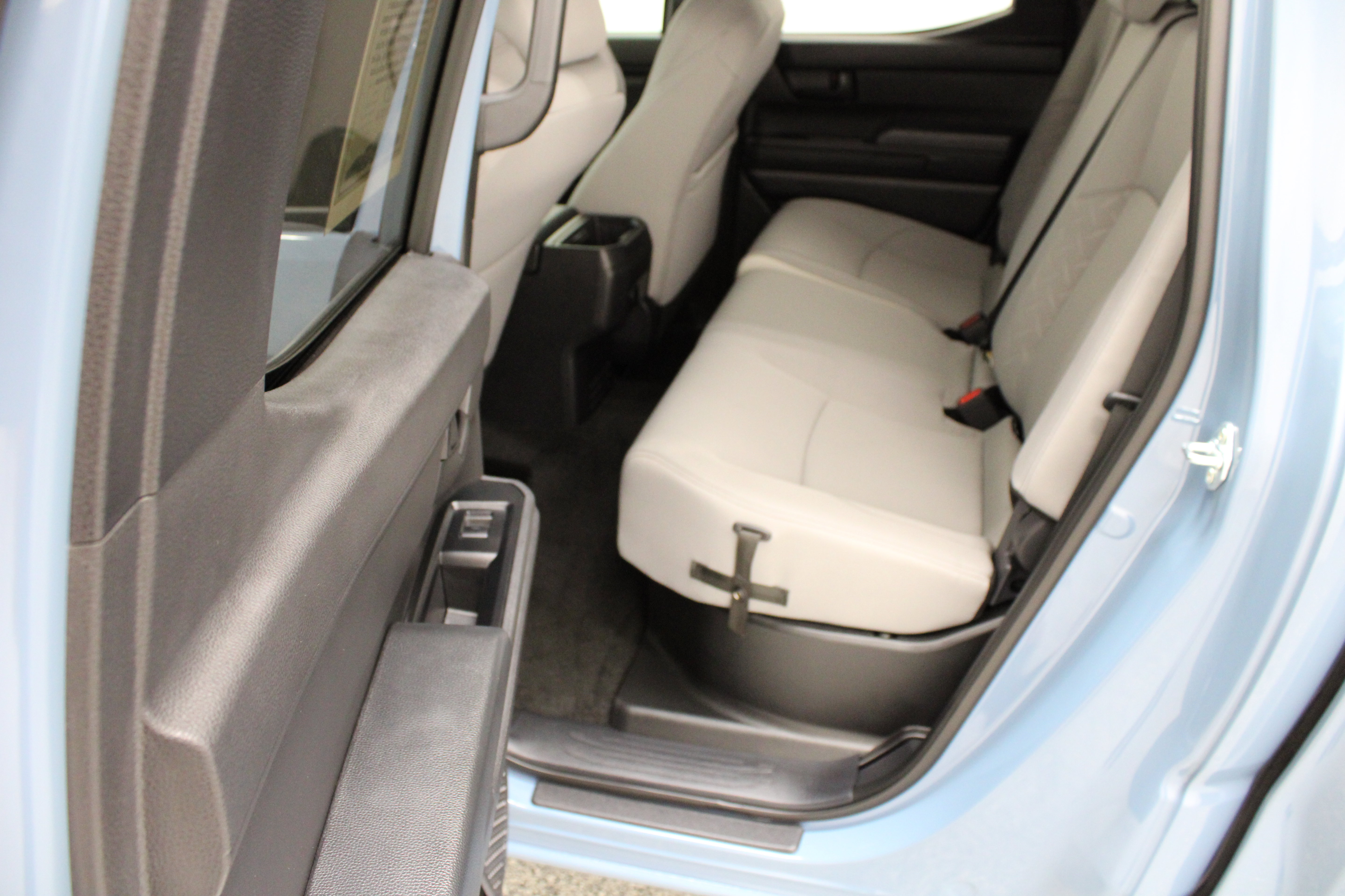 Certified 2026 Toyota Tacoma SR5 RWD image 28