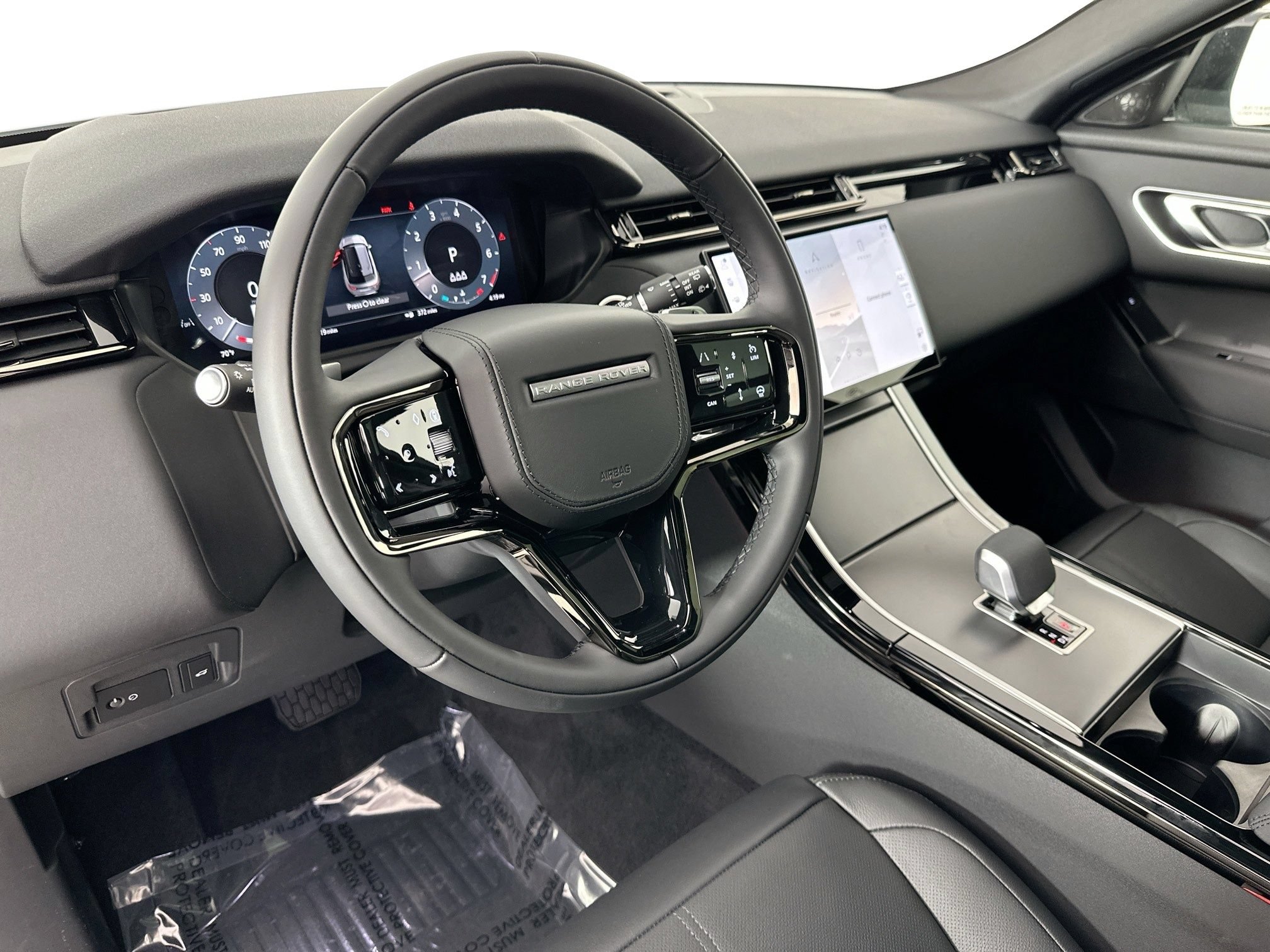 Certified 2026 Land Rover Range Rover Velar S AWD/4WD image 10