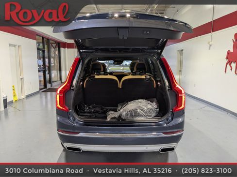 Used 2021 Volvo XC90 T8 Inscription image 13