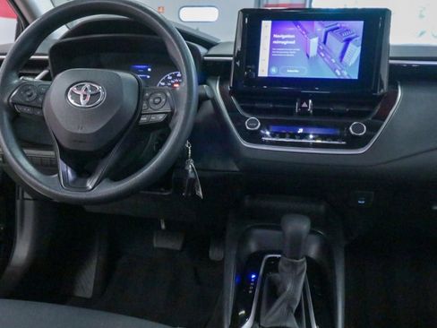 Used 2023 Toyota Corolla LE image 20