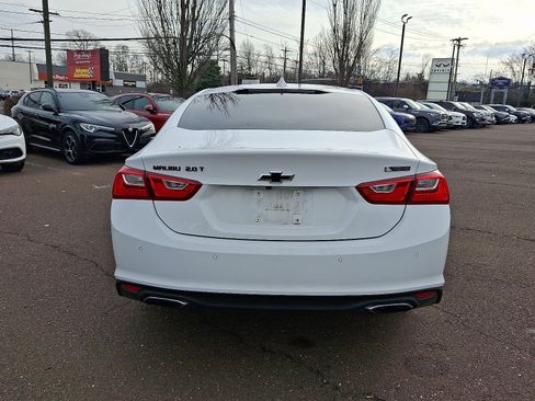Used 2018 Chevrolet Malibu Premier w/ Premier Sun and Wheel Package image 5