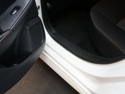 Used 2024 Nissan Sentra SR FWD image 39