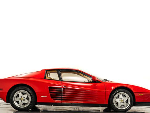 Used 1988 Ferrari Testarossa image 2