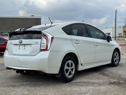 Used 2015 Toyota Prius Two FWD image 7