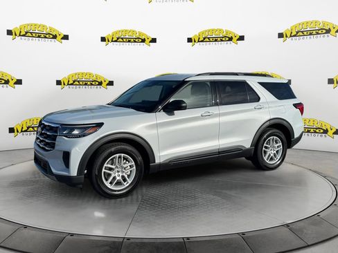 New 2026 Ford Explorer Active RWD image 1