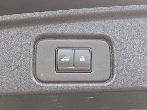 Certified 2024 Nissan Pathfinder Platinum w/ Cargo Package FWD image 14