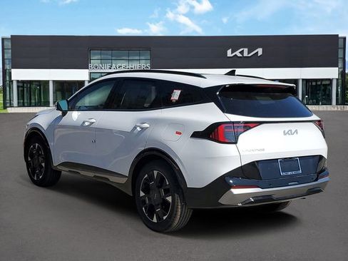 New 2026 Kia Sportage SX image 3