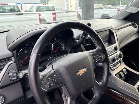 Used 2019 Chevrolet Tahoe LT AWD/4WD image 11