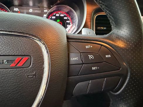 Used 2018 Dodge Charger R/T Scat Pack RWD image 18