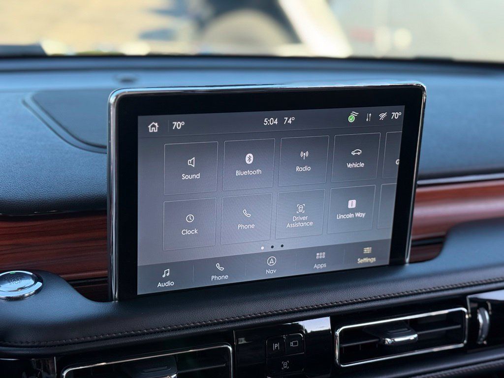 Used 2024 Lincoln Aviator Reserve w/ Elements Package Plus AWD/4WD image 23