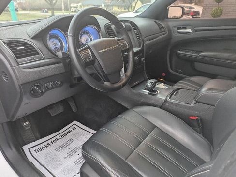Used 2014 Chrysler 300 S image 12