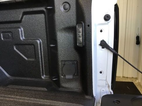 New 2025 GMC Sierra 2500 AT4 w/ AT4 Premium Plus Package image 26