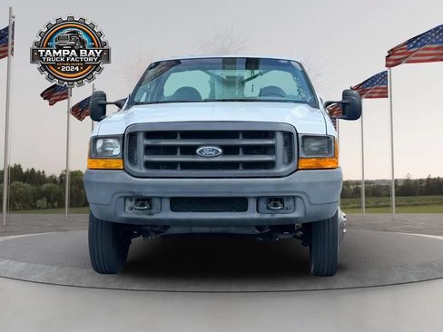 Used 2000 Ford F550 2WD Regular Cab Super Duty image 9