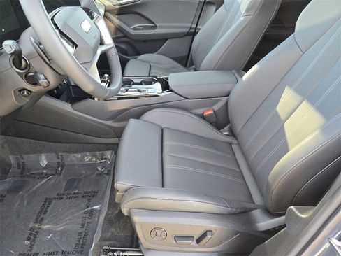 Used 2025 Audi Q6 e-tron Premium Plus w/ Premium Plus image 26