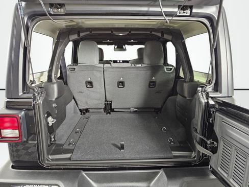 New 2026 Jeep Wrangler Unlimited Sport AWD/4WD image 17
