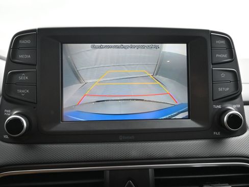 Used 2020 Hyundai Kona SE FWD image 16