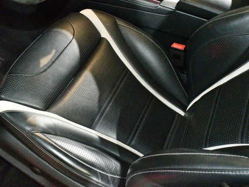 Used 2020 Mercedes-Benz GLC 63 AMG S image 11