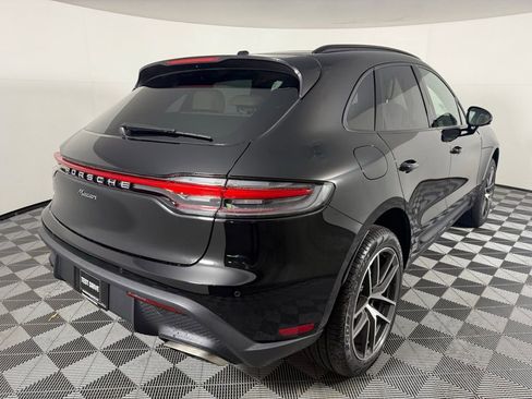 New 2025 Porsche Macan image 7