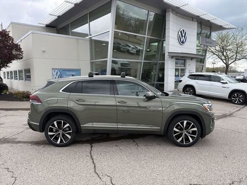 New 2026 Volkswagen Atlas Cross Sport SEL Premium R-Line AWD/4WD image 10