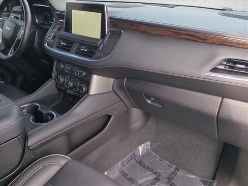 Used 2023 Chevrolet Tahoe Premier AWD/4WD image 24