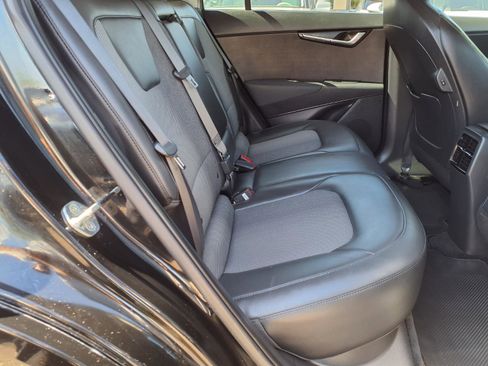 Used 2023 Kia Niro Wind FWD image 14