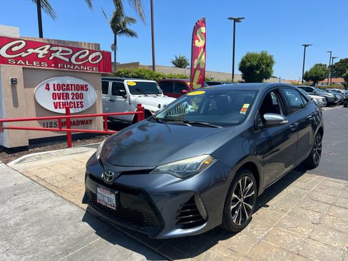 Used 2017 Toyota Corolla SE w/ Carpet Mat Package (TMS) FWD image 4